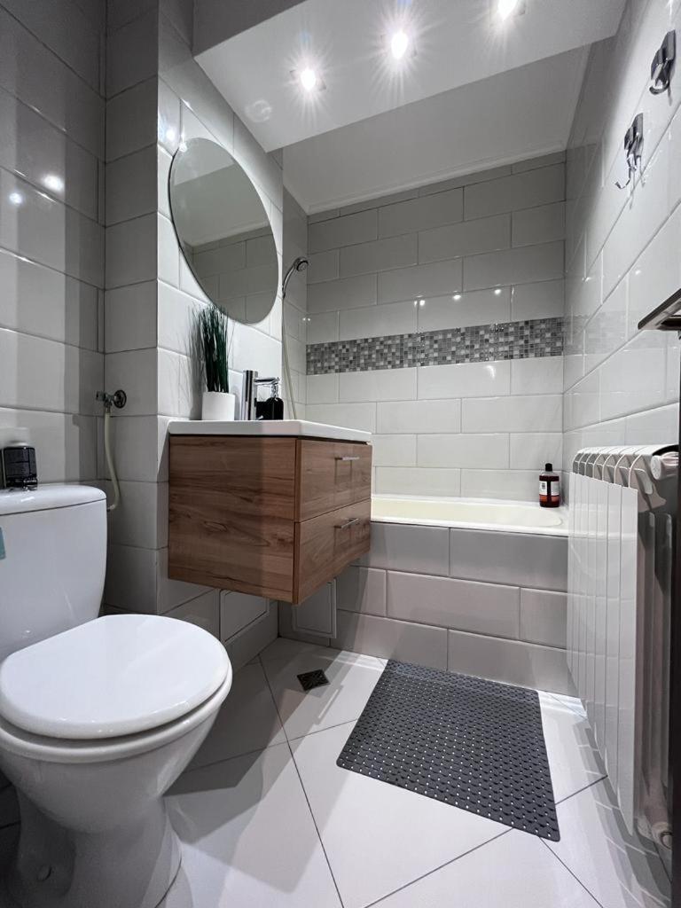 Elegant & Silver Luxury Apartament Крайова Экстерьер фото